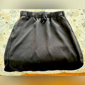 Black Lululemon skirt